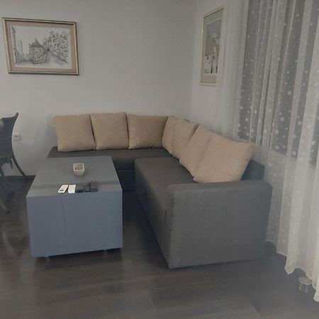 Apartment Rupena Klimno Exterior foto