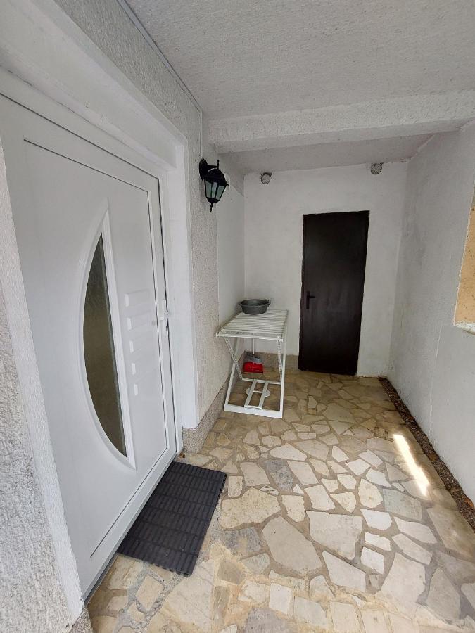 Apartment Rupena Klimno Exterior foto